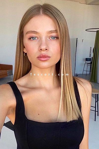 VANILA - Escort Girl Paris #2