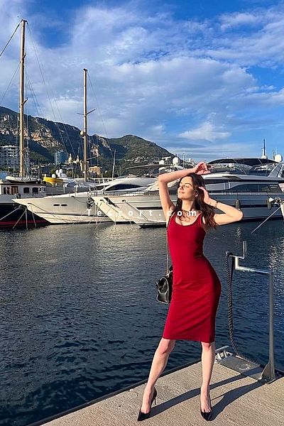 Olivia - Escort Girl Paris #2
