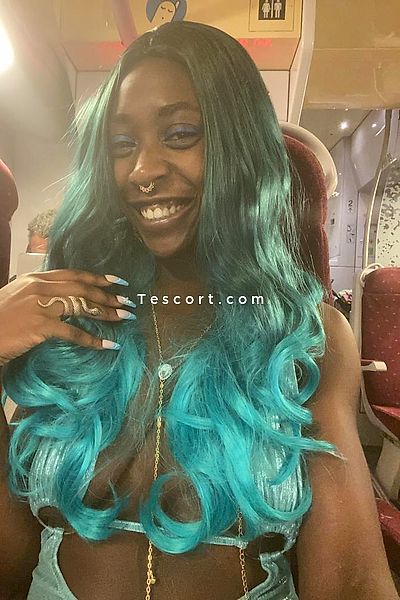 Cerise - Escort Girl Grenoble #10