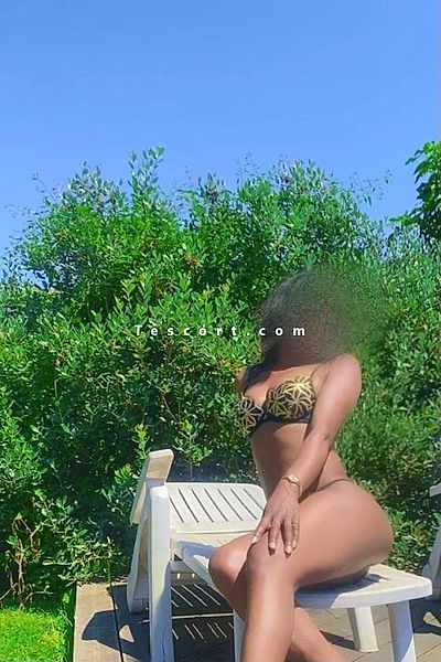 Nataly - Escort Girl Pau #3