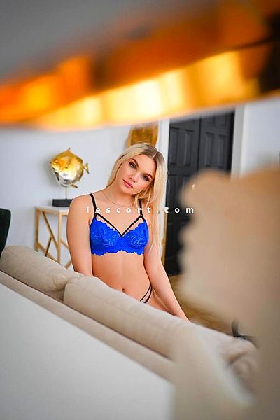 Alice - Escort Boy Paris #1