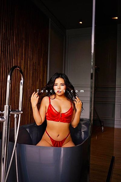 Emily - Escort Girl Paris #2