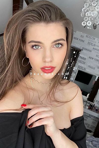 Valeria - Escort Girl Paris #1