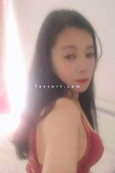 axue - Escort Girl Paris #1