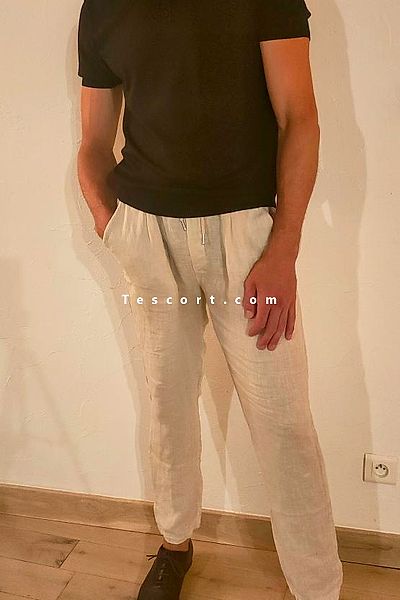 Kael - Escort Boy Paris #5