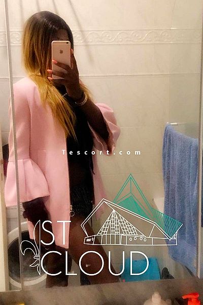 NaomieParis - Carrières-sous-poissy Trans Escorts #2