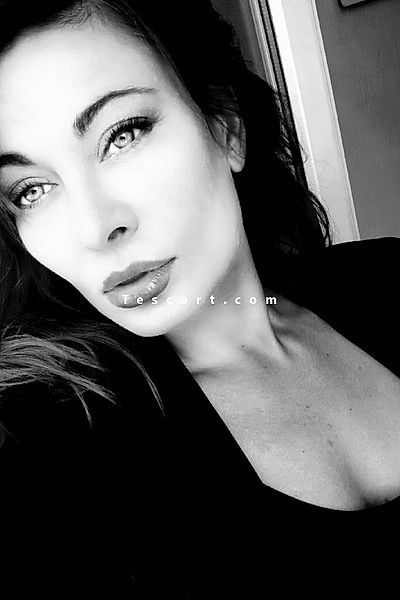 VictoriaCharme - Lyon Escorts #1