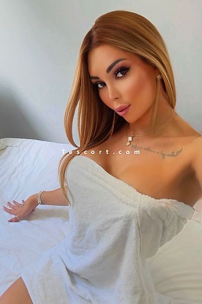 Bella Morgane - Cannes Trans Escorts #1