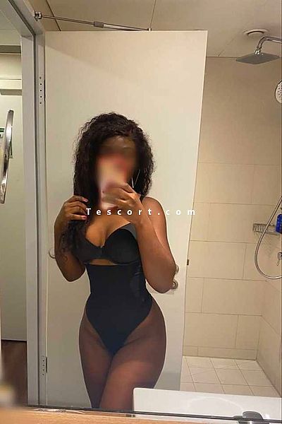 Serena - Escort Girl Paris #11