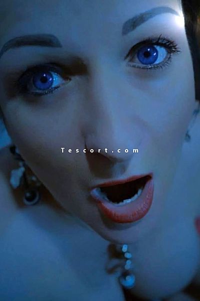 Noyale - Nimes Escorts #5