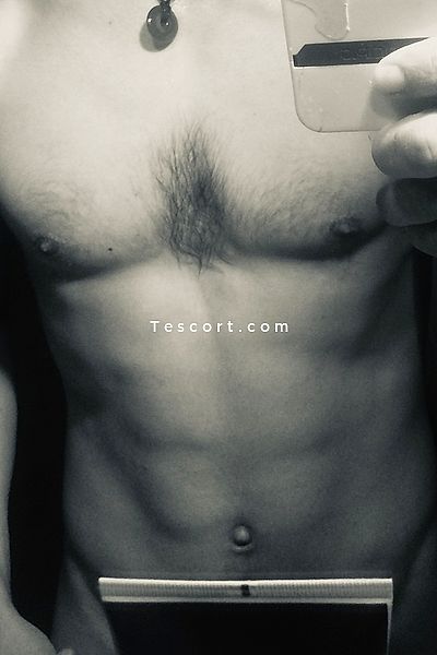 Matteo - Escort Boy Paris #1