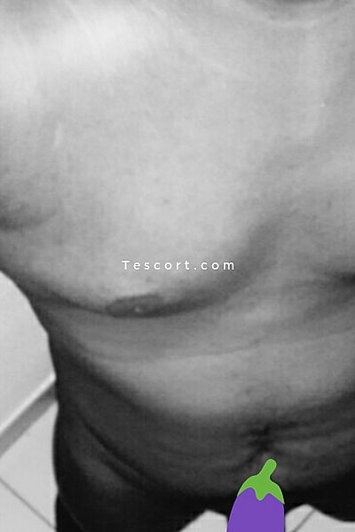 RayJ - Versailles Boy Escorts #2