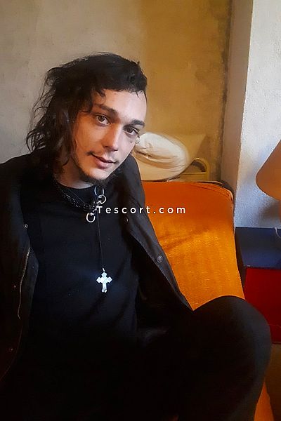 Lucius - Escort Boy Saint-Etienne #1