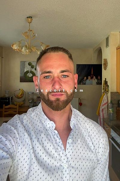 Sucre de canne - Cannes Boy Escorts #1