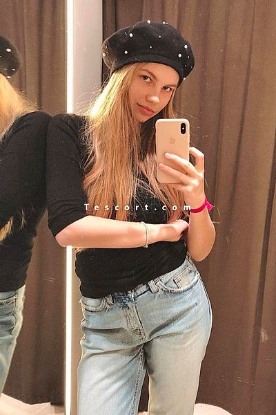 CHASE - Escort Girl Paris #7