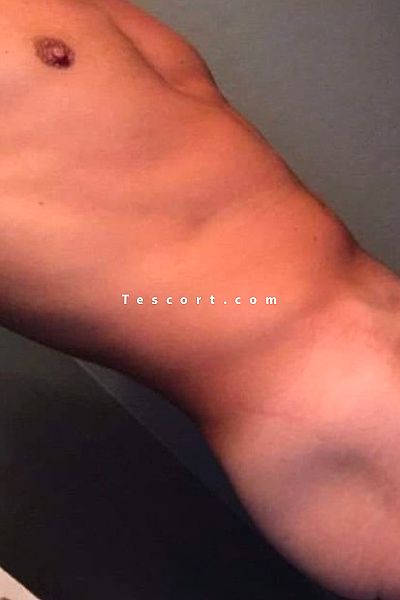 Luc22 - Escort Boy Guingamp #1