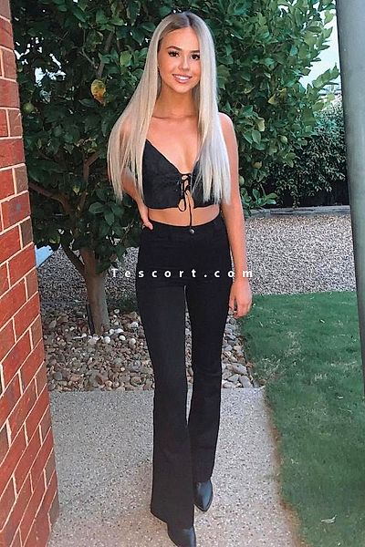 KERRIS - Paris Escorts #8