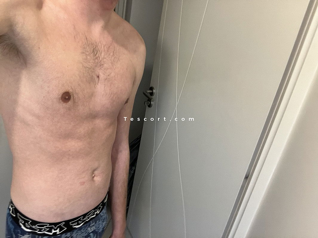 Male escorts Alex in Perpignan - Tescort